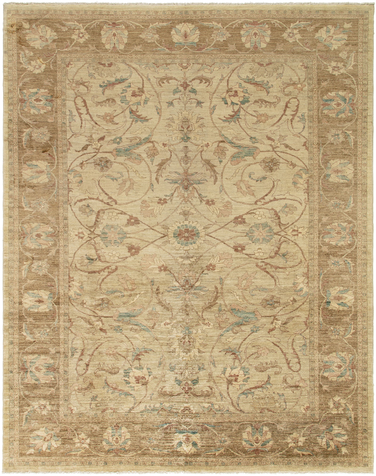 Mahal Wool Rug Hand-knotted in Pakistan